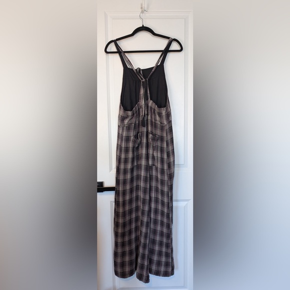 Natural Life Dakota Tie Plaid Wide Leg Gauzy Overalls in Grey Plaid Size Small - Picture 4 of 11